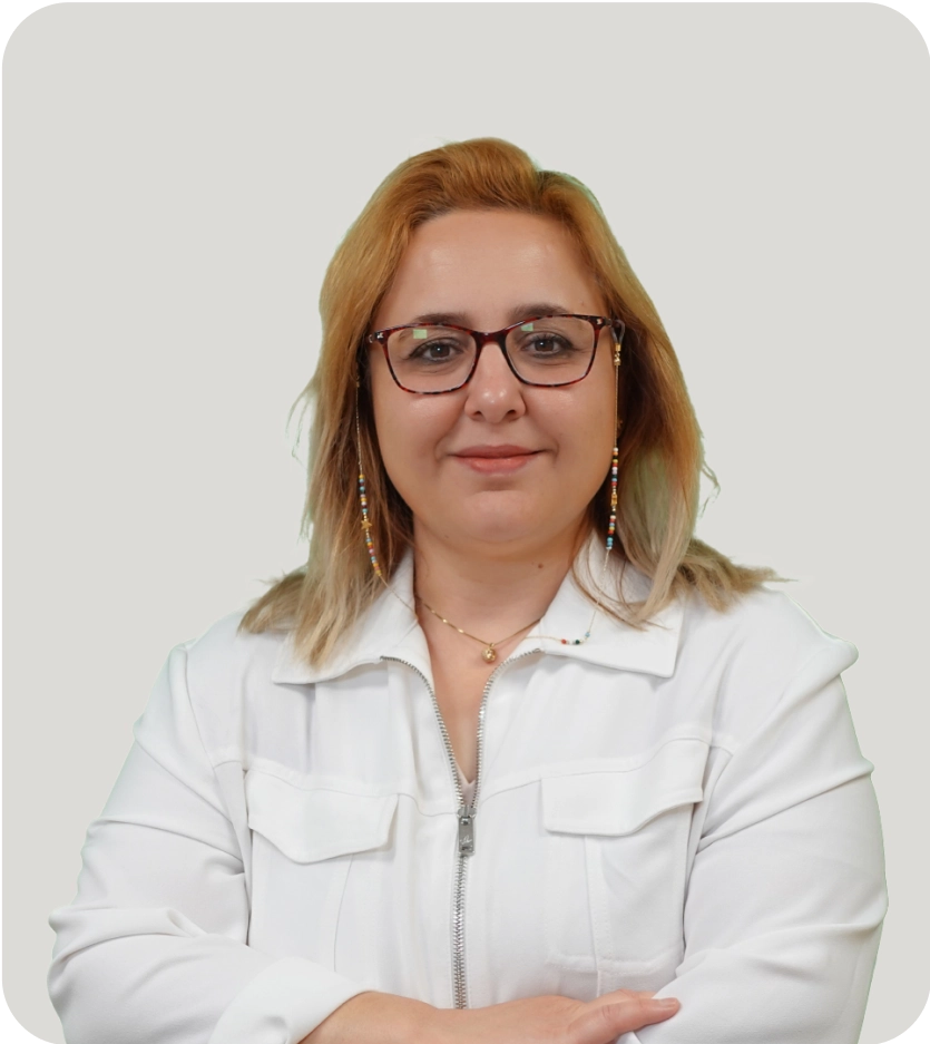 Dr. Aysenur Kaya